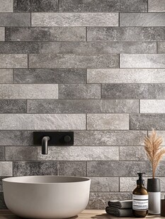 灰色瓷砖墙配简约洗手盆