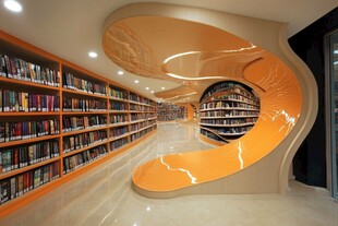 梦幻弧形书架图书馆空间