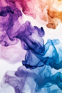 彩色墨水在水中舞动