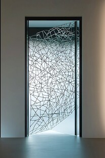 几何线条艺术玻璃门