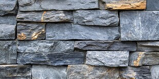 灰色石砌墙面纹理特写