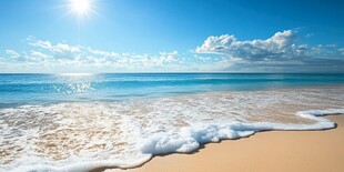 阳光沙滩海浪的美丽景致