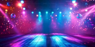 炫彩灯光下的梦幻舞池