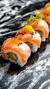 美味三文鱼寿司精致摆盘