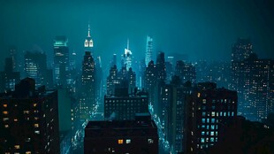 夜下都市灯火璀璨景象