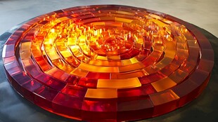 绚丽环形玻璃艺术装置