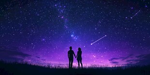 浪漫星空下的情侣剪影