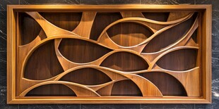 木质镂空装饰架艺术美感