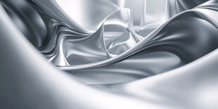 银色丝绸的优雅褶皱