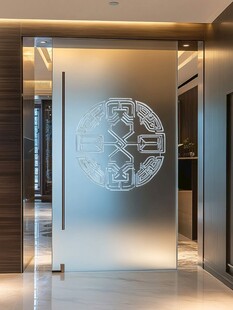 中式雕花玻璃门室内景致