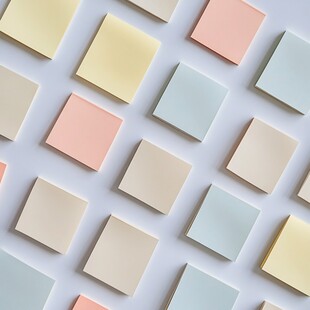 多彩方形色块排列图案