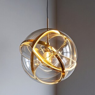 现代简约金色球形吊灯