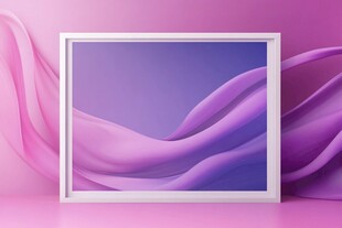 梦幻粉紫背景中的白色画框