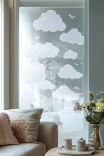 云朵窗贴打造梦幻室内空间