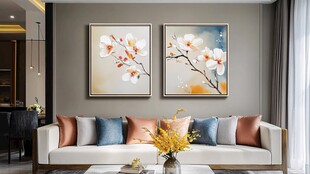 现代客厅的花卉挂画装饰