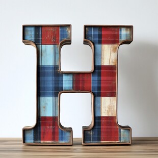 复古格子字母H装饰品