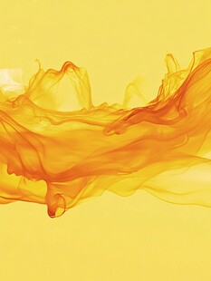 黄色液体动感飞溅瞬间