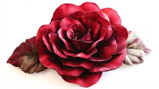 深红色手工玫瑰饰品