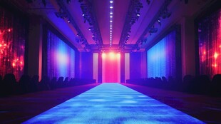 梦幻绚丽的舞台走秀场地