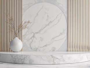简约大理石展示台与花瓶