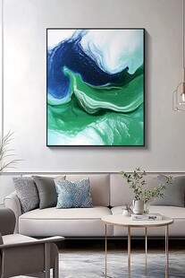 抽象艺术画作装点温馨客厅