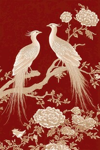 金孔雀栖于繁花枝头