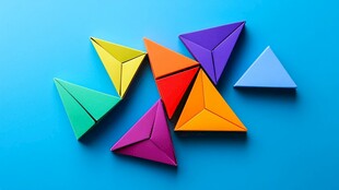 多彩折纸三角 创意视觉呈现