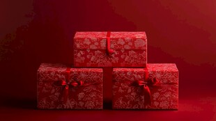 红色喜庆礼盒堆叠展示