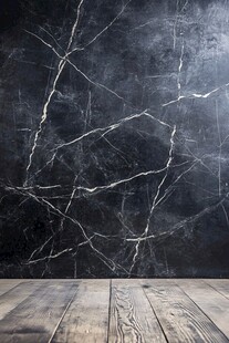 黑色大理石墙面与木质地板