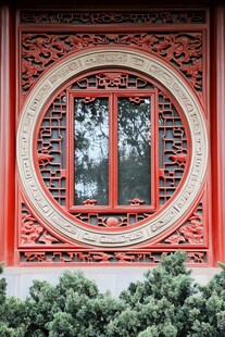中式古典雕花红窗