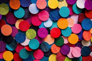 多彩圆片 缤纷视觉盛宴