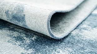 浅蓝花纹地毯细节展示