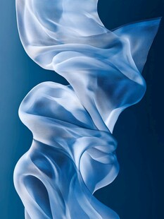 飘逸蓝绸舞动优雅韵律