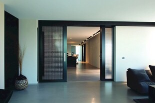 现代简约风室内开阔空间