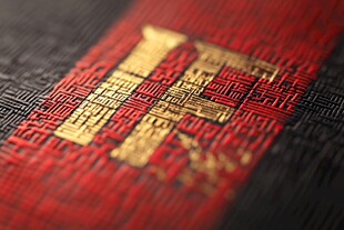 红底金色精致图案纹理