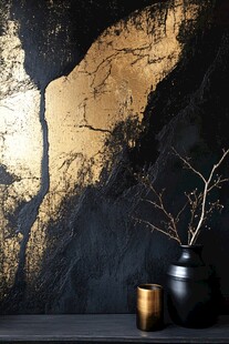 黑金质感墙面与简约摆件