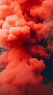 红色烟雾弥漫的震撼景象