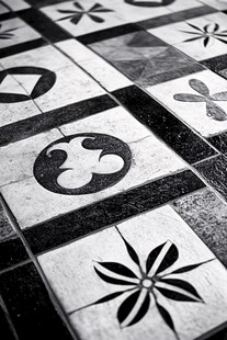 复古黑白花纹瓷砖图案