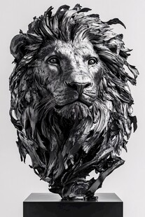 金属质感雄狮雕塑艺术品