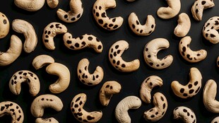 斑点腰果俯拍特写画面