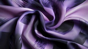 紫色梦幻丝绸纹理特写