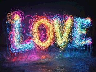 绚丽光绘LOVE艺术效果