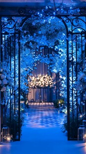 梦幻蓝调婚礼拱门场景