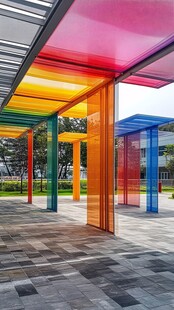 彩色透光廊架户外景观
