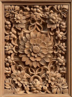 木雕花卉装饰图案精美