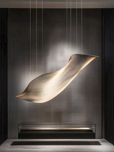 创意金属吊灯艺术展示