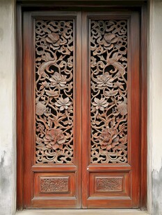 中式雕花木门 传统工艺之美