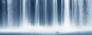 瀑布山水图