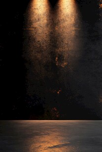 双束聚光灯下的舞台空间