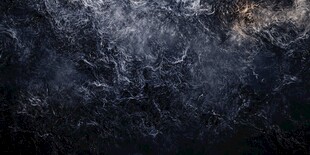 深邃汹涌的海洋波浪画面